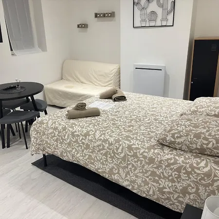 Paul Bert-4 Familial *